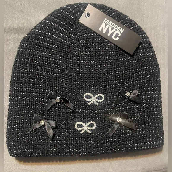 Madden NYY Black Knit Beanie with Bow Accents! NWT! - Picture 6 of 9